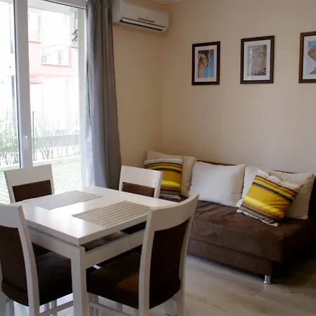 Vip Park Apartment
